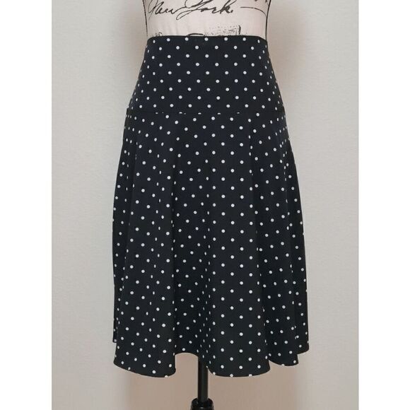 🖤🤍 WHITE HOUSE BLACK MARKET Polka Dot Print Soft Midi Skirt NWT SIZE 4 - Picture 5 of 10